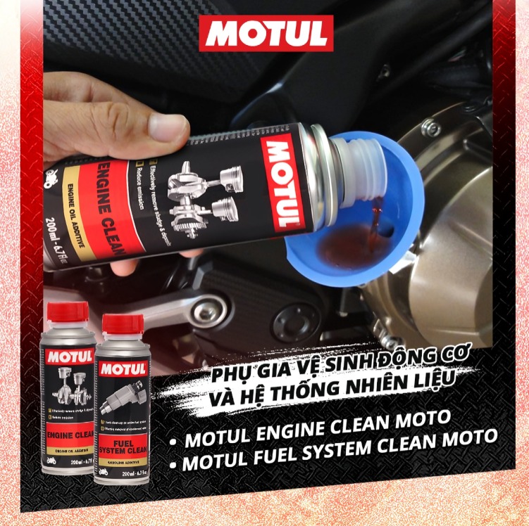 Bảo dưỡng xe máy Honda hiệu quả với dung dịch vệ sinh động cơ Motul loại bỏ cặn bẩn, tăng hiệu suất: Motul Engine Clean và Motul Fuel System Clean